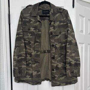 Banana Republic - Camouflage Button Up Utility Jacket Blazer - Size M